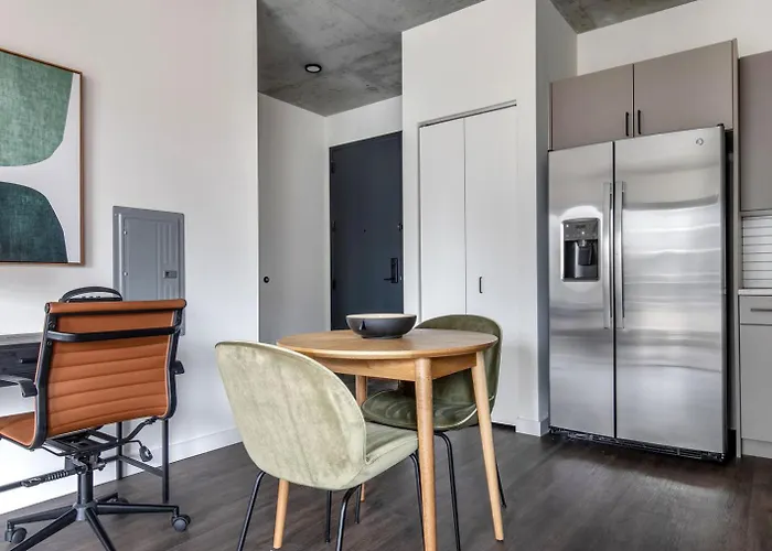 River North 1br W Gym Sky Terrace Yoga Chi-1033